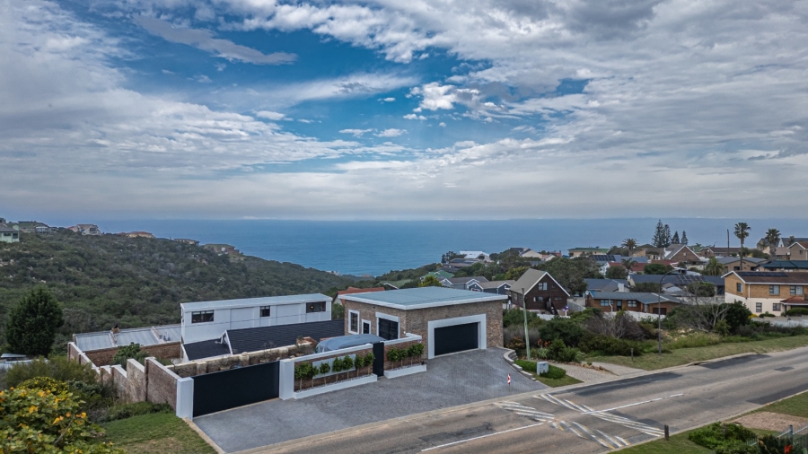 To Let 3 Bedroom Property for Rent in Dana Bay Western Cape